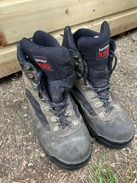 Photo of free Mens' boots (Whitecross OX13) #2