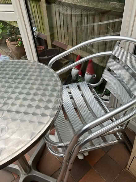 Photo of free Bistro set (Hampton Hill) #2