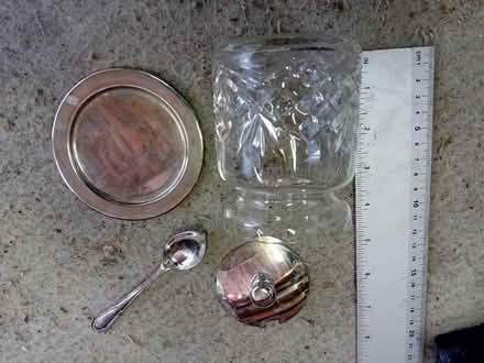 Photo of free Crystal bowl and jar (Dinnington NE13) #1
