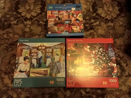 Photo of free Set of 9 assorted jigsaws, as new (Pontefract) #3