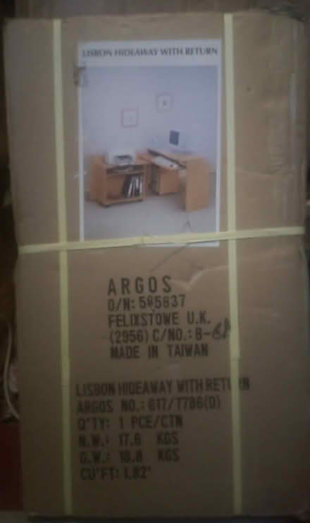Photo of free lisson hideaway with return table (Askew Road W12) #2