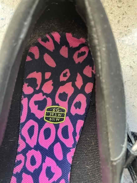 Photo of free Clark’s school shoe, adult 6G (Croydon CR0) #3