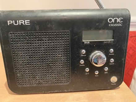 Photo of free Digital radio (Barons Court W14) #1