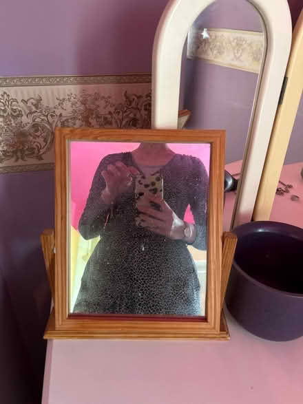Photo of free Dressing table mirror (Bridgnorth) #1