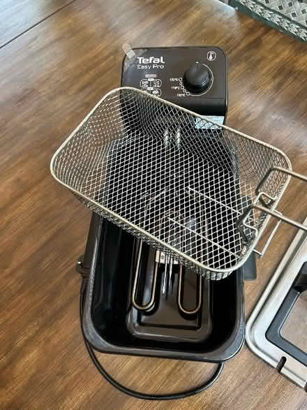 Photo of free Fryer (Cheadle Hulme SK8) #1