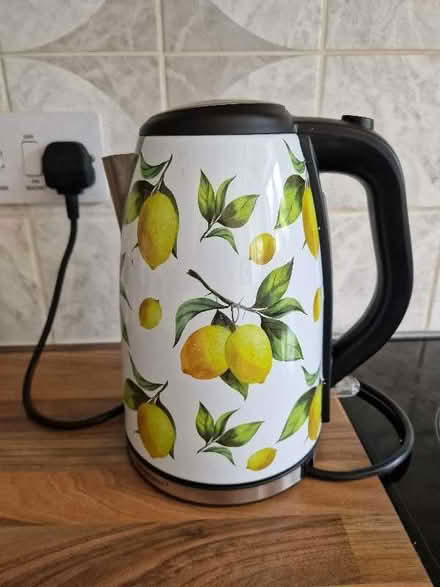 Photo of free Electric Kettle (Mackworth Estate DE22) #1