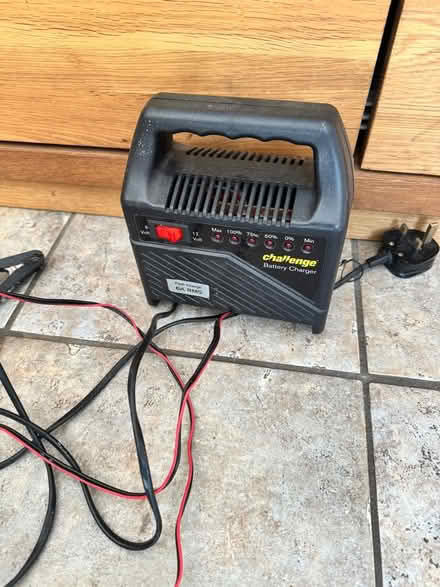 Photo of free Car battery charger (LS7 Chapel Allerton) #1