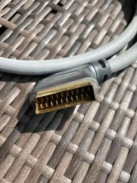 Photo of free HDMI cable (Downley HP13) #2