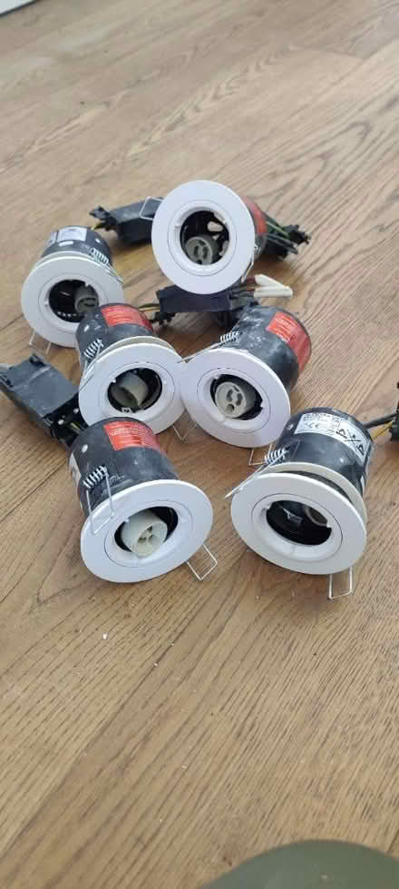 Photo of free 6x Downlighters fittings, no bulbs (Kennington near park) #4