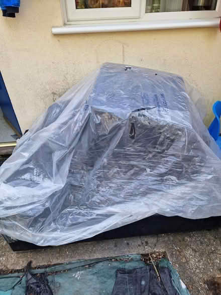 Photo of free Collection of things (croydon CR0) #4