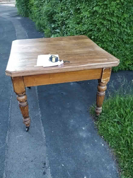 Photo of free sturdy wooden table, oak (near Addenbrookes, CB1) #2
