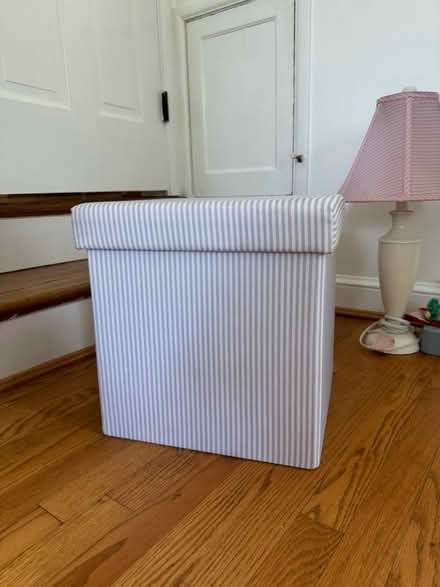 Photo of free Ottoman (Chevy Chase MD) #1