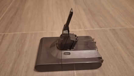 Photo of Dyson hoover battery (Lenton Abbey NG9) #1