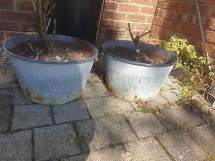 Photo of free Metal pots x2 (Northolt UB5 6) #1