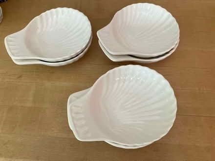 Photo of free 6 scallop shell dishes (Blockley GL56) #1