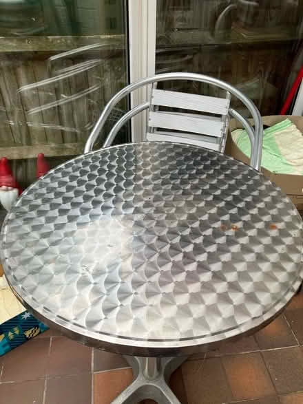 Photo of free Bistro set (Hampton Hill) #3