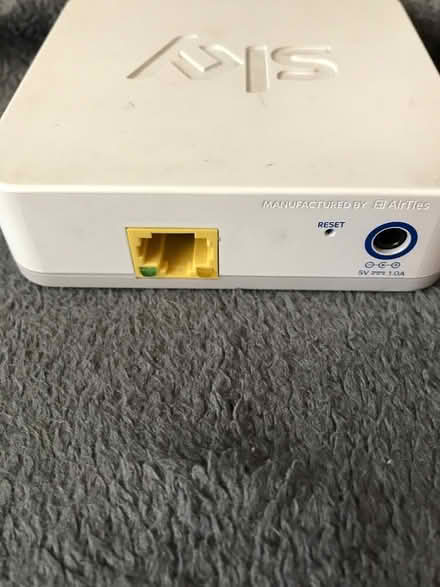 Photo of free SKY Booster box - no wires (Gosport PO12) #3