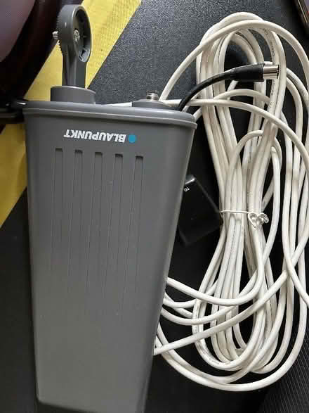 Photo of free Blaupunkt indoor/outdoor hd tv aerial (Redhill RH2) #2