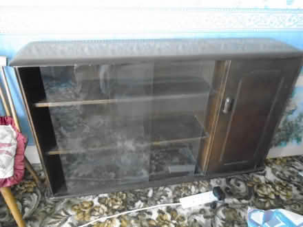 Photo of free bookcase with cupboard (Broomhill S10) #1