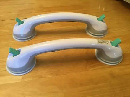 Photo of free Shower assists (Springfield (Delco)) #1