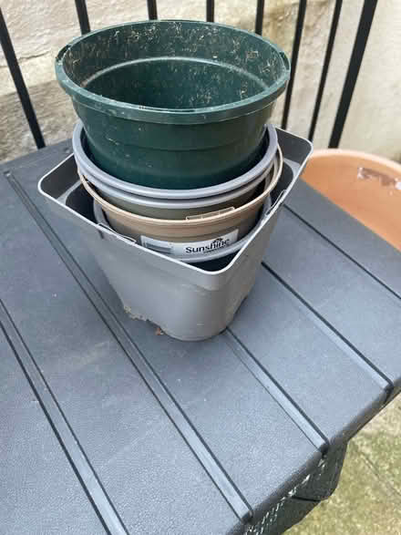 Photo of free Small plastic pots (N17 - Bruce Grove) #1