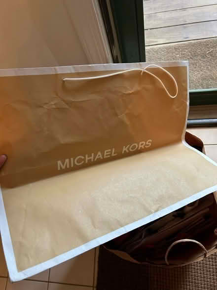 Photo of free Various paper bags (Morristown, New Jersey) #3