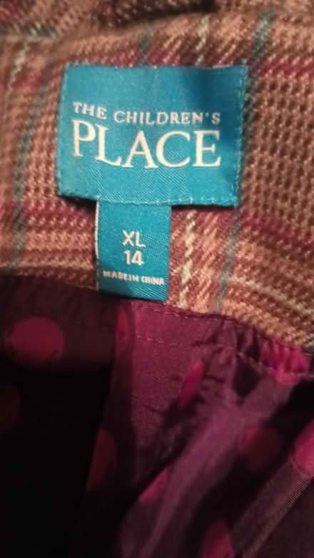 Photo of free Girls jackets (75237) #4