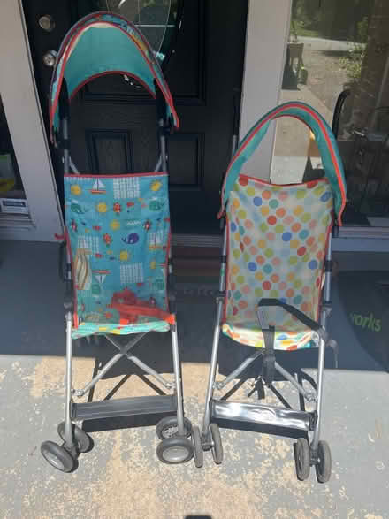 Photo of free Umbrella strollers (19809) #1