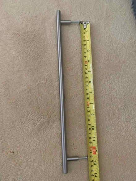 Photo of free 23 kitchen cupboard handles (Hoddesdon, EN11) #1