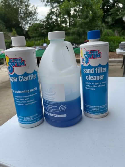 Photo of free 1/2 clarifier, filter cleaner (Downers Grove) #1
