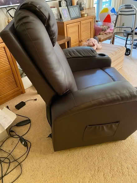 Photo of free Lift chair recliner (Farmington hills) #2