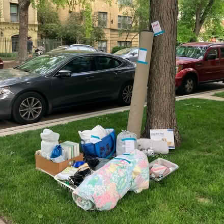 Photo of free Ravenswood Neighborhood Freecycle (Ravenswood) #1