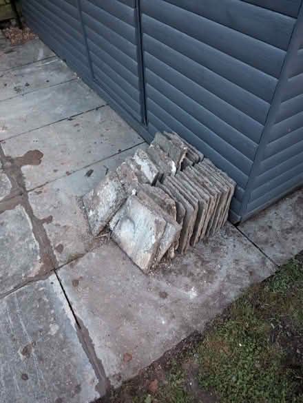 Photo of free Small paving slabs (Littleover DE23) #1