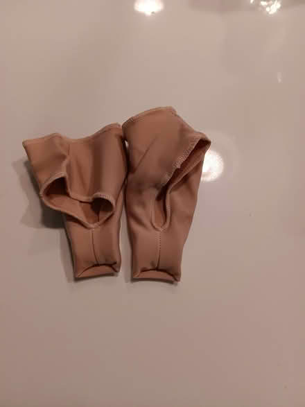 Photo of free Big Toe Splint Support Bunion (Bed-stuy) #3