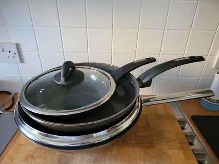 Photo of free pots and pans (Tattenhoe MK4) #2