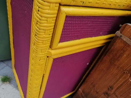 Photo of free bureau hallway cupboard (Worcester Park KT4) #2