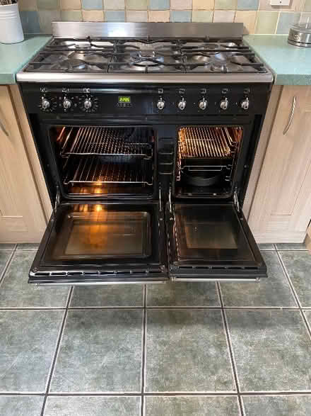 Photo of free SMEG 90cm dual fuel range (Oswestry SY11) #1