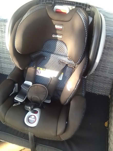 Photo of free New baby car seat (Fort Worth Tx/ Jacksboro Hwy) #2