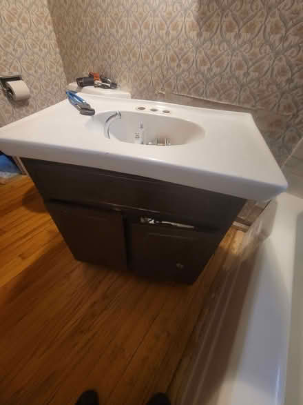 Photo of free Bathroom fixtures (North Lombard) #3