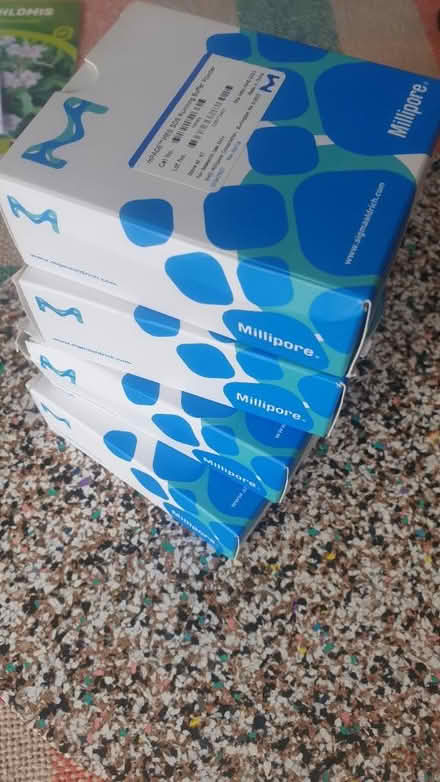 Photo of free Running buffer powder (CT5) #1