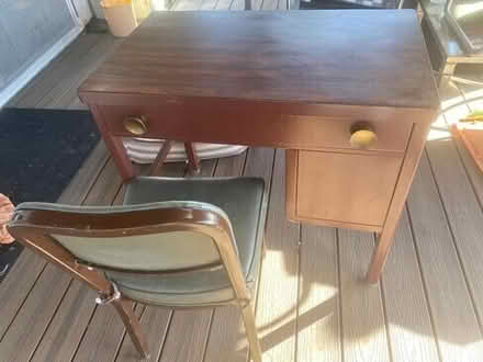 Photo of free heavy duty metal desk/chair #1