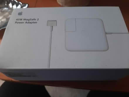 Photo of free iPad 45w Magsafe 2 power adapter (Streatham SW16) #1