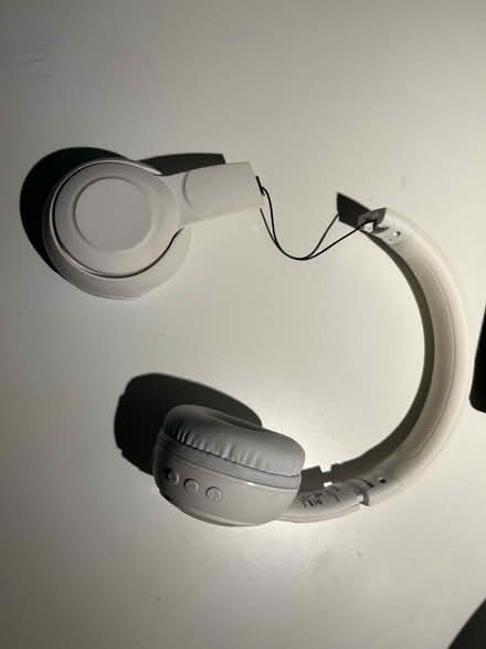 Photo of free Headset (Banbury OX16) #3