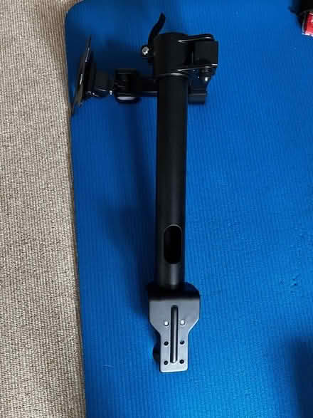 Photo of free Adjusted height monitor arm (SW4) #1