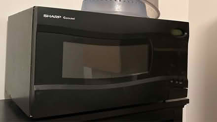Photo of free Microwave- works perfectly (Morristown, New Jersey) #2