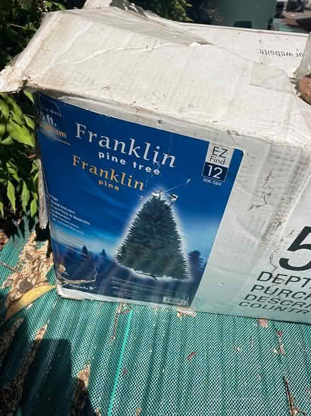 Photo of free 7 foot faux XMAS tree (midtown Palo Alto) #1