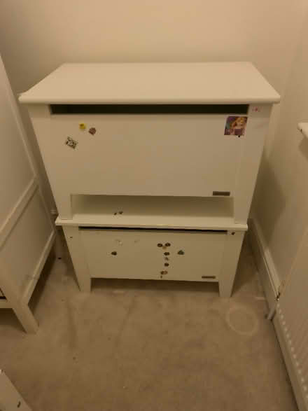 Photo of free Kids toy chest (Widmore BR1) #1