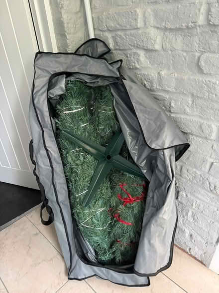Photo of free Christmas tree 6 ft (HP15 Holmer Green) #1