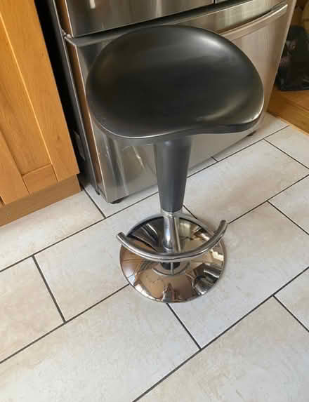 Photo of free Stool (Havant PO9) #1