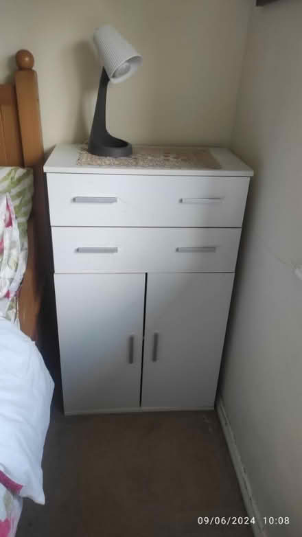 Photo of free Small cabinet (SE19) #1